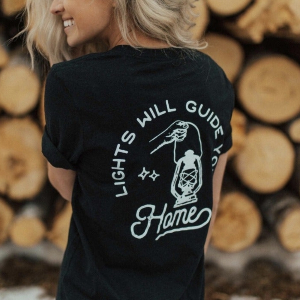 The Parks Lights WIll Guide You Home T-Shirt, Size Large